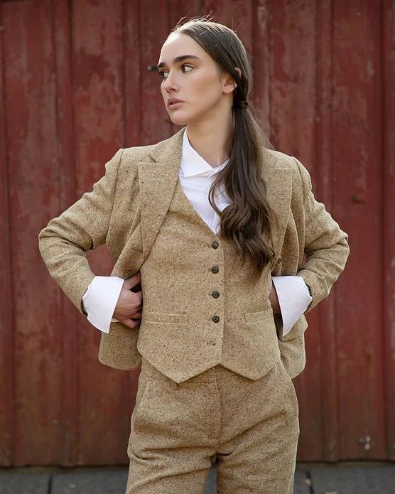 Request A Catalog The J. Peterman Company