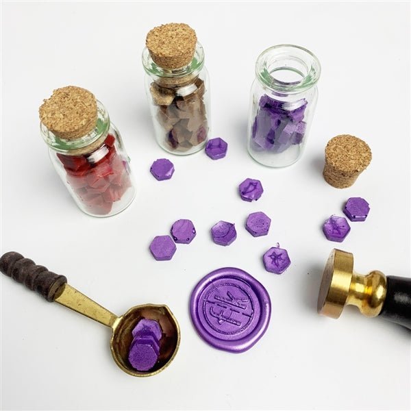 Bead Sealing Wax Starter Kit with Wax Seal Stamp, 12 colors Sealing Wax and Melting SpoonNo Stamp - I'll add my own