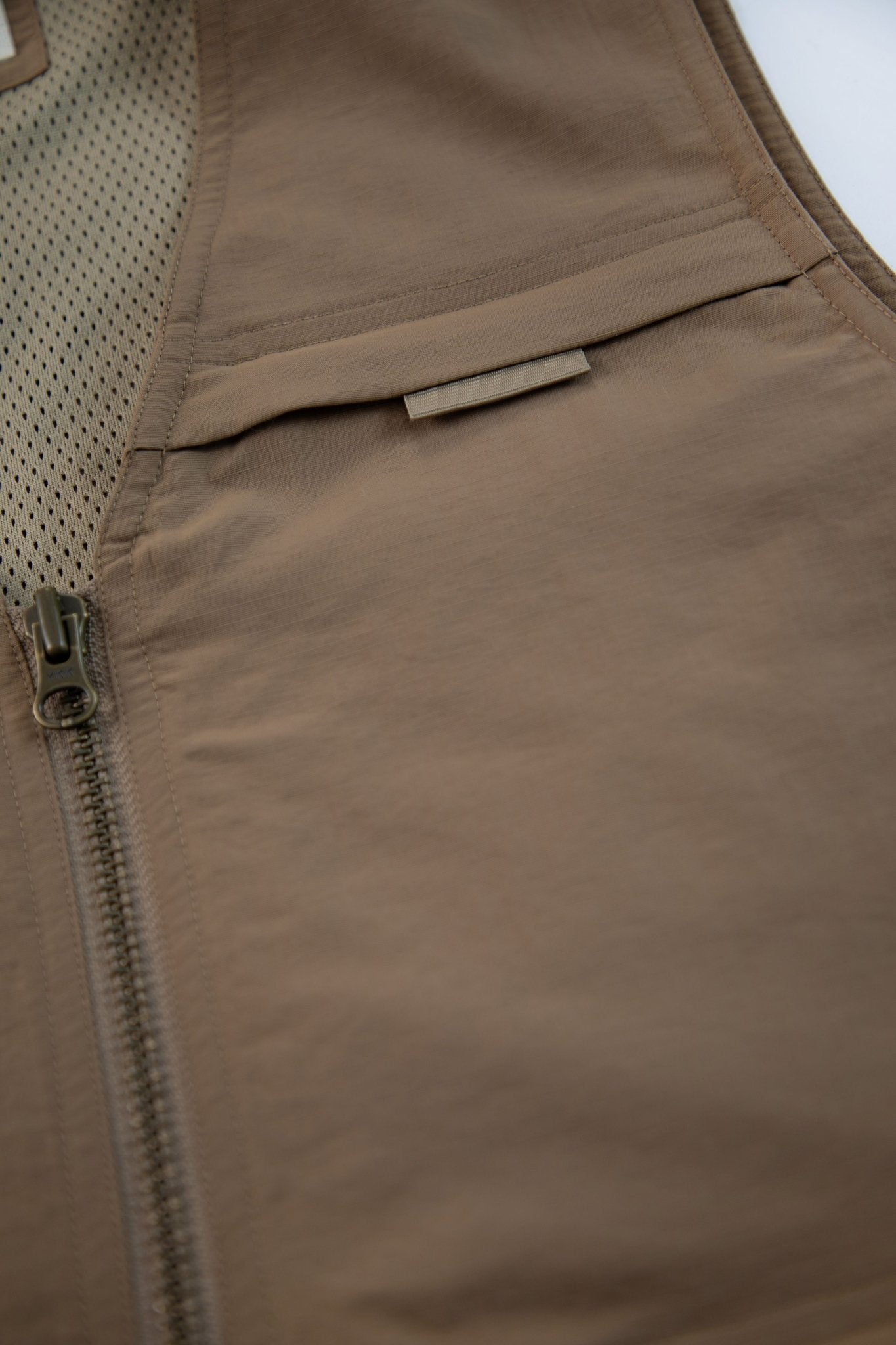 Featherweight Ripstop Travel VestTrail Khaki