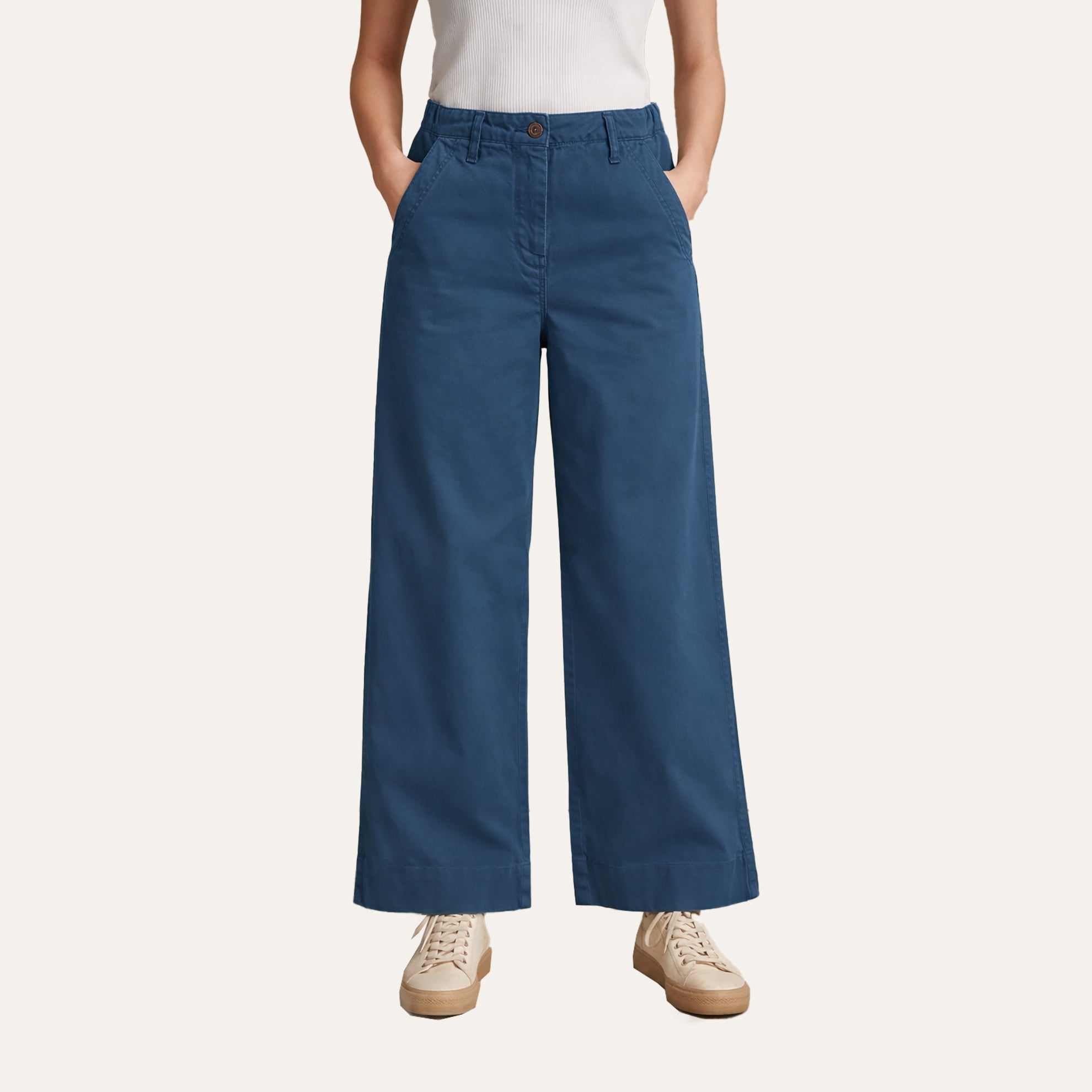 The San Remo Wide Leg Cropped ChinoWashed Navy